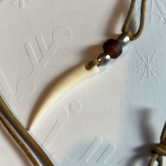 Free with purchase! Horn Boho Necklace with suede string 15” long - Picture 3 of 4